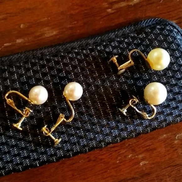 💎H.P. Vintage Pearl Earring Bundle - Picture 5 of 8